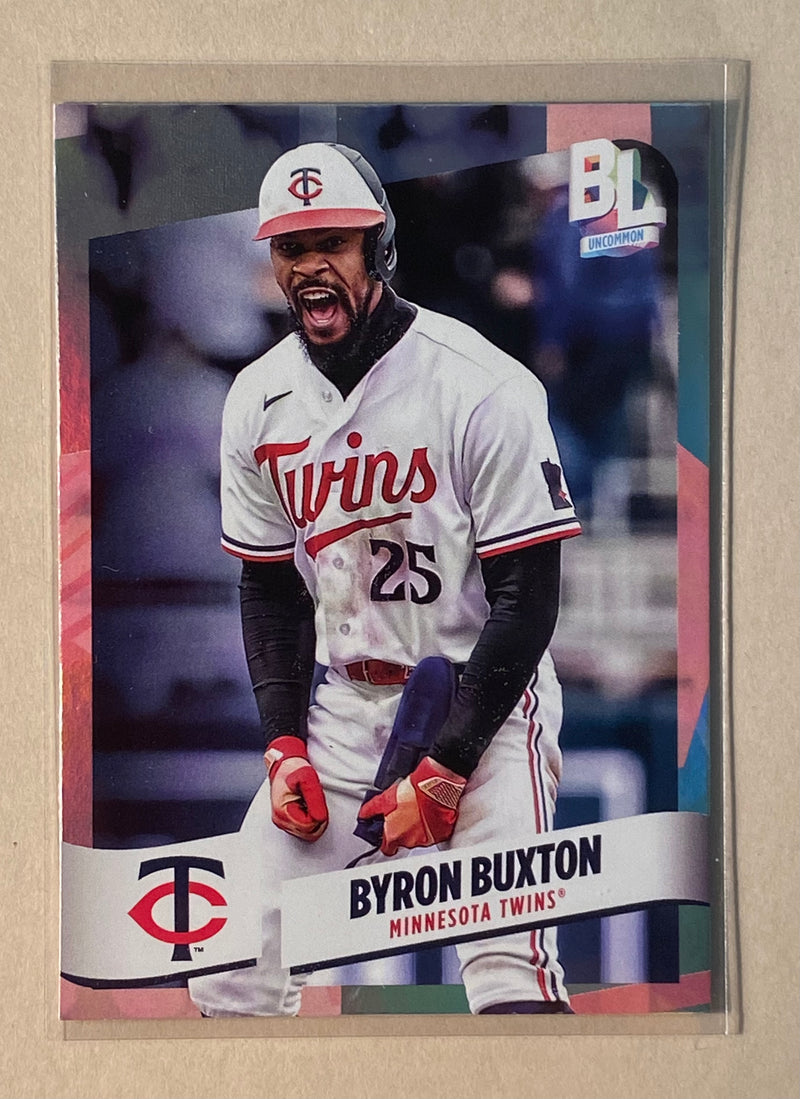 2024 Topps 227 Byron Buxton - Baseball - Rainbow Foil - Big League