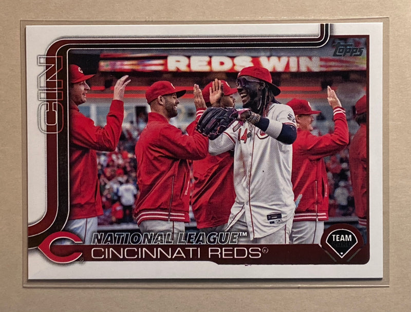 2025 Topps 99 Cincinnati Reds - Baseball - Series 1 - Team