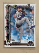 2025 Topps H135 Blake Snell - Baseball - Holiday