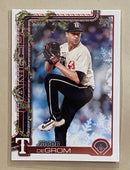 2025 Topps H196 Jacob deGrom - Baseball - Holiday