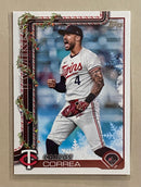 2025 Topps H175 Carlos Correa - Baseball - Holiday